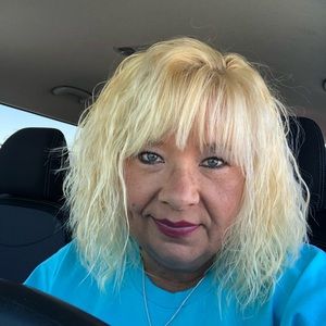 Meet your Posher, Michele